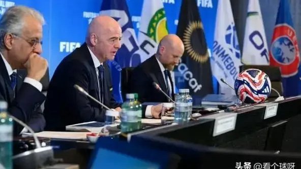 FIFA发言人：中国区世界杯版权销售还在谈判中，现阶段保密