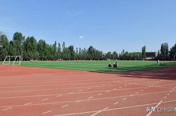 世杯球场巡礼：揭幕战高原打响 8强开始均在美国