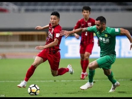 国足轮换变阵 保护球员健康