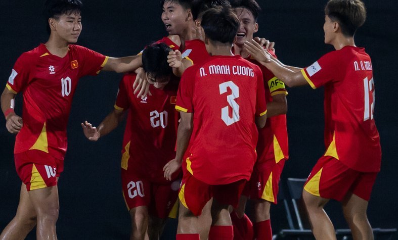 中国U17选材：本地化是关键？