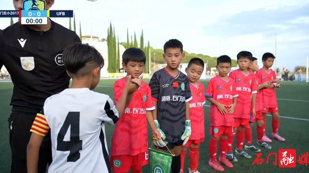小将扎根石门五小，日日苦练不靠重金教练