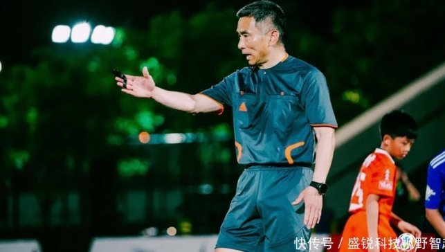 赵松源的成长之路与足球小将有交集吗？